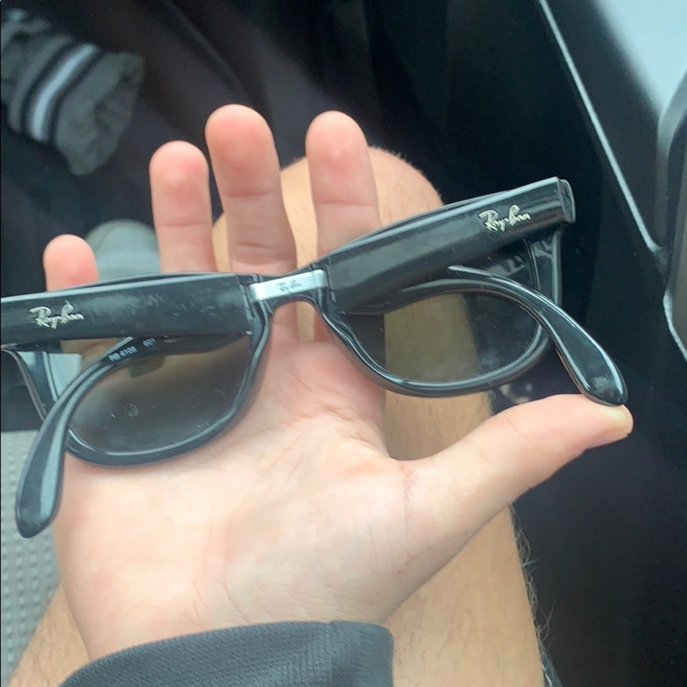 Foldable raybans - Picture 2 of 2